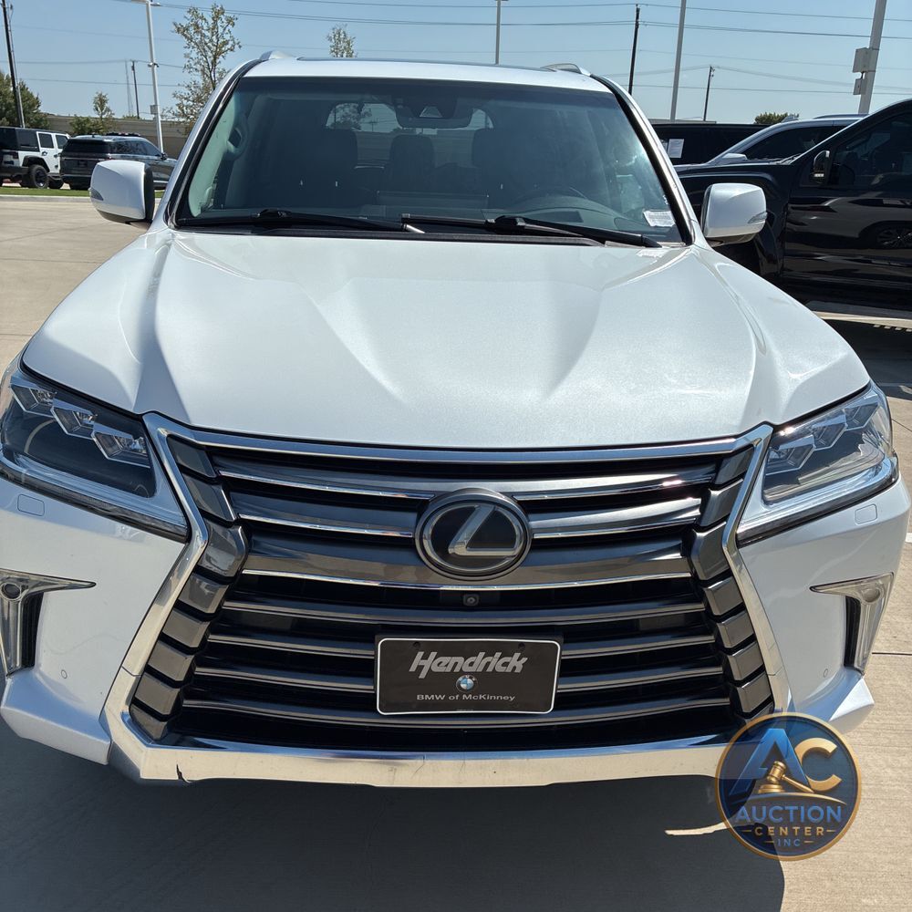 2018 Lexus LX 570 Three-Row