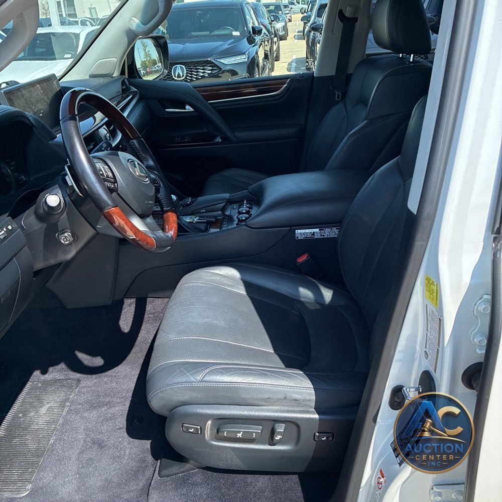 2018 Lexus LX 570 Three-Row
