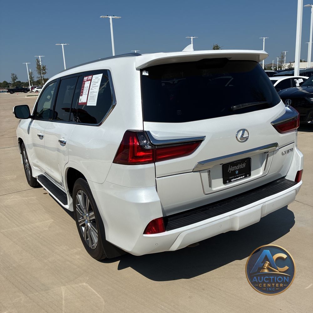 2018 Lexus LX 570 Three-Row