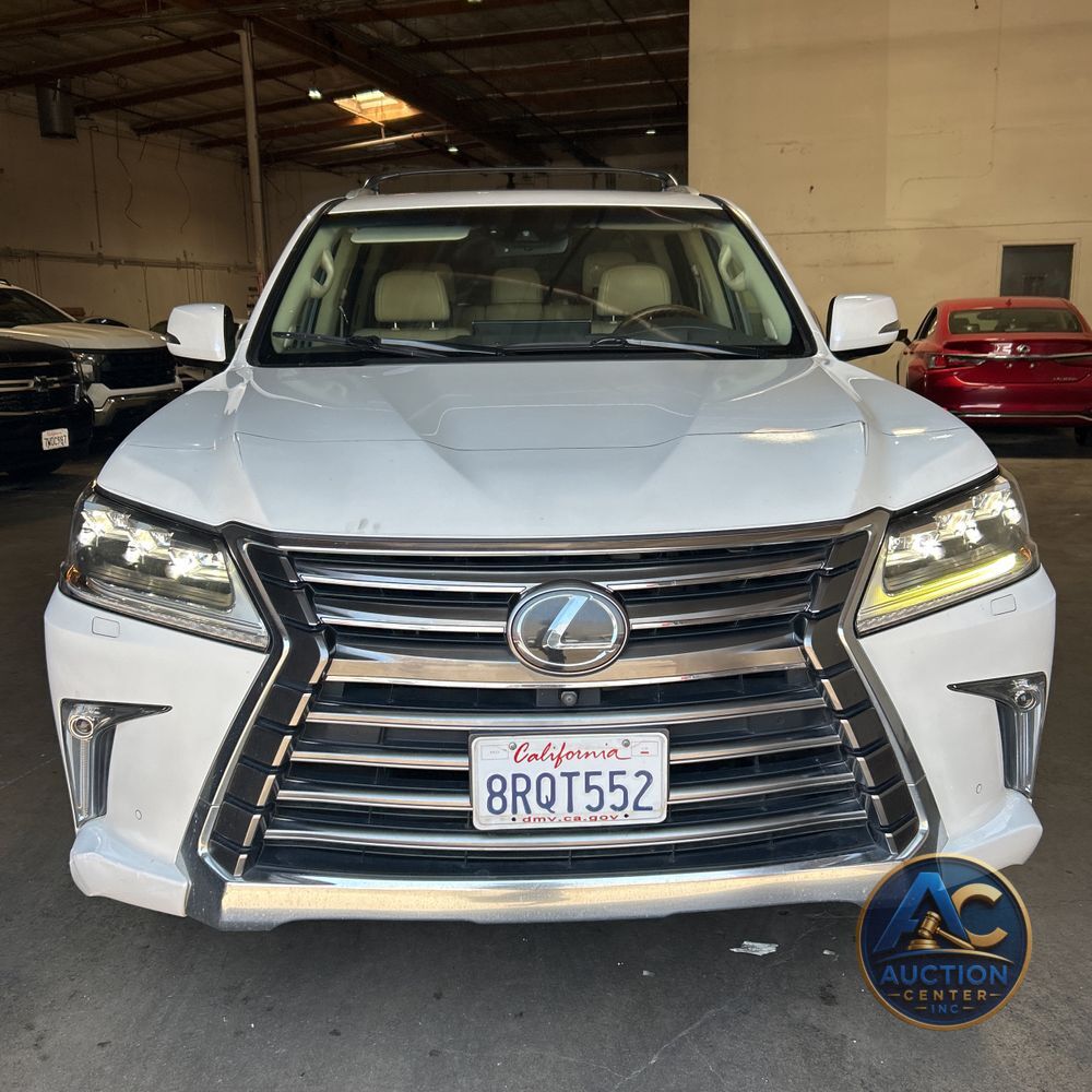 2017 Lexus LX 570 Base