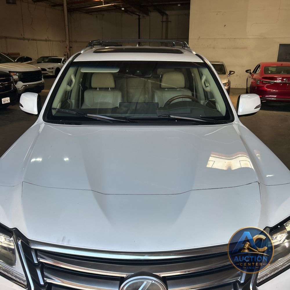 2017 Lexus LX 570 Base
