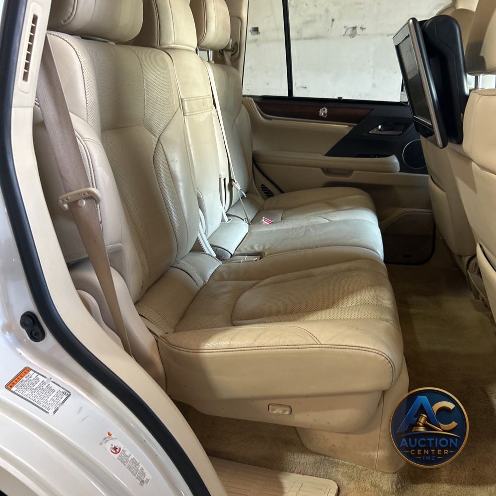 2017 Lexus LX 570 Base