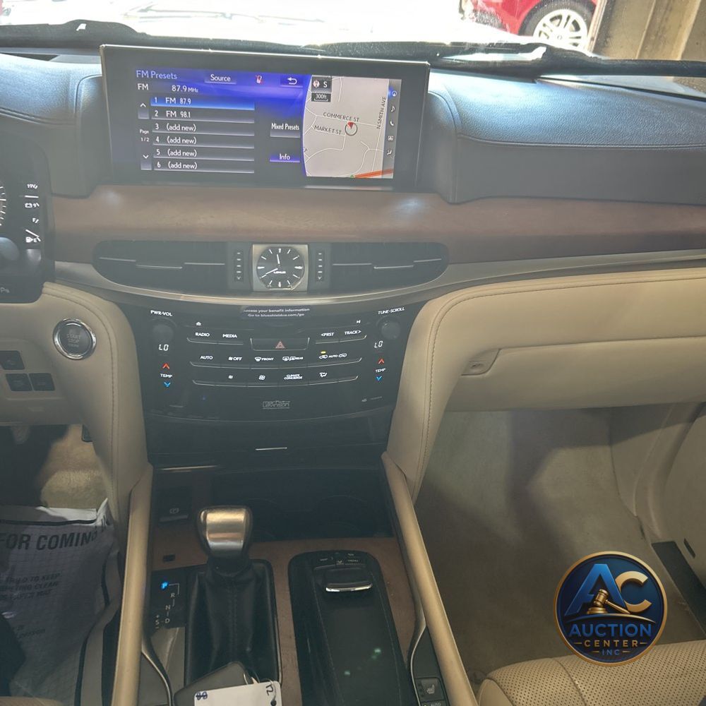 2017 Lexus LX 570 Base