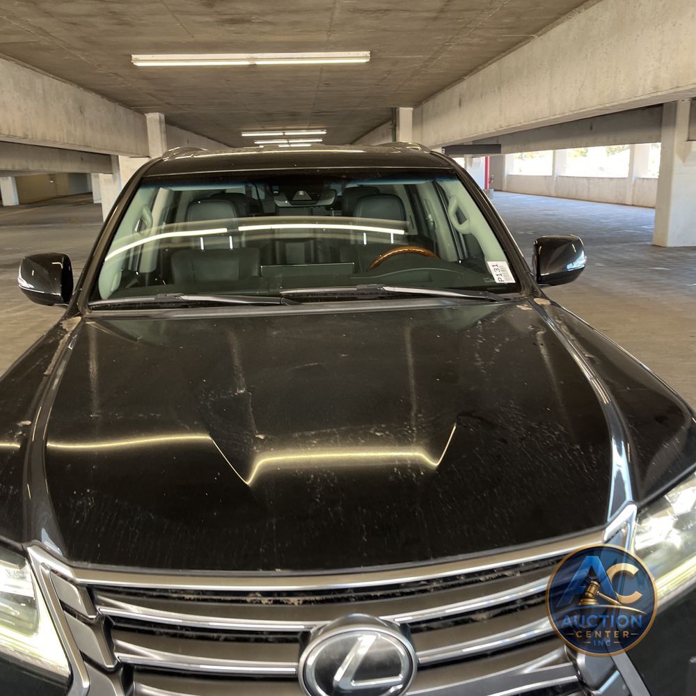 2017 Lexus LX 570 Base