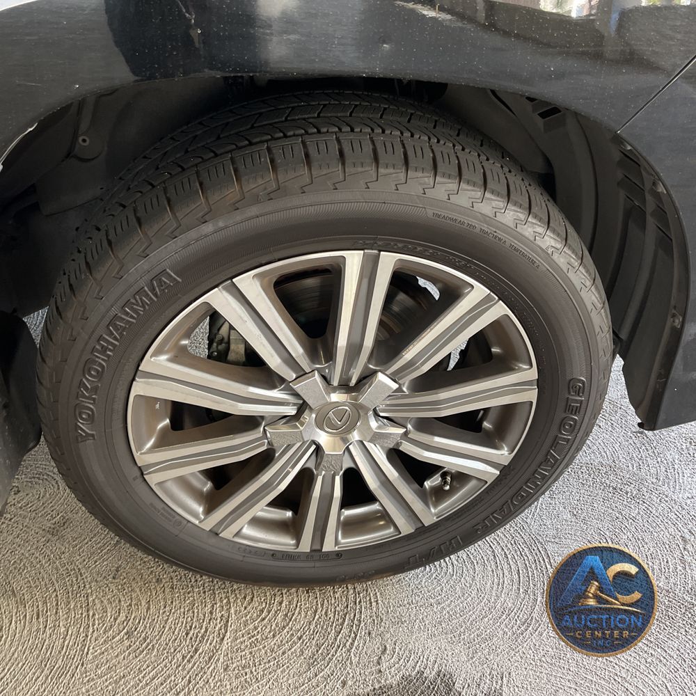 2017 Lexus LX 570 Base