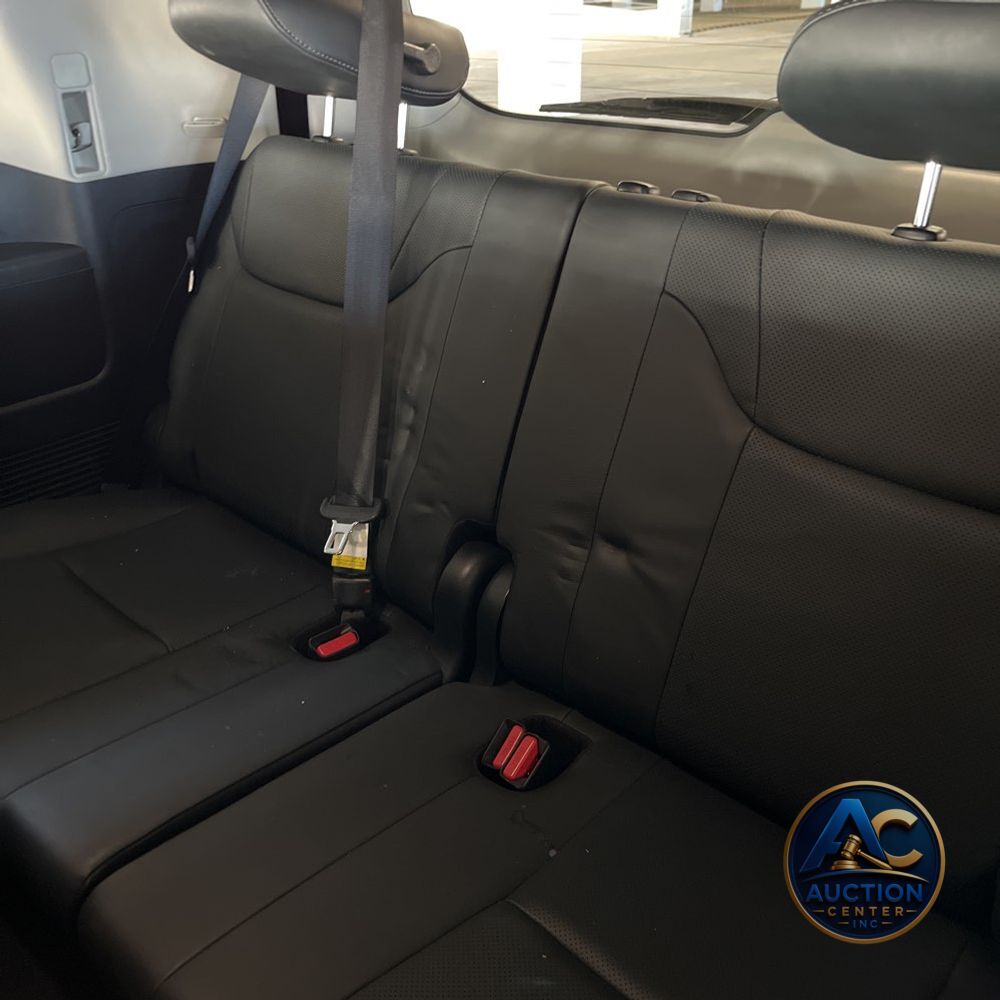 2017 Lexus LX 570 Base