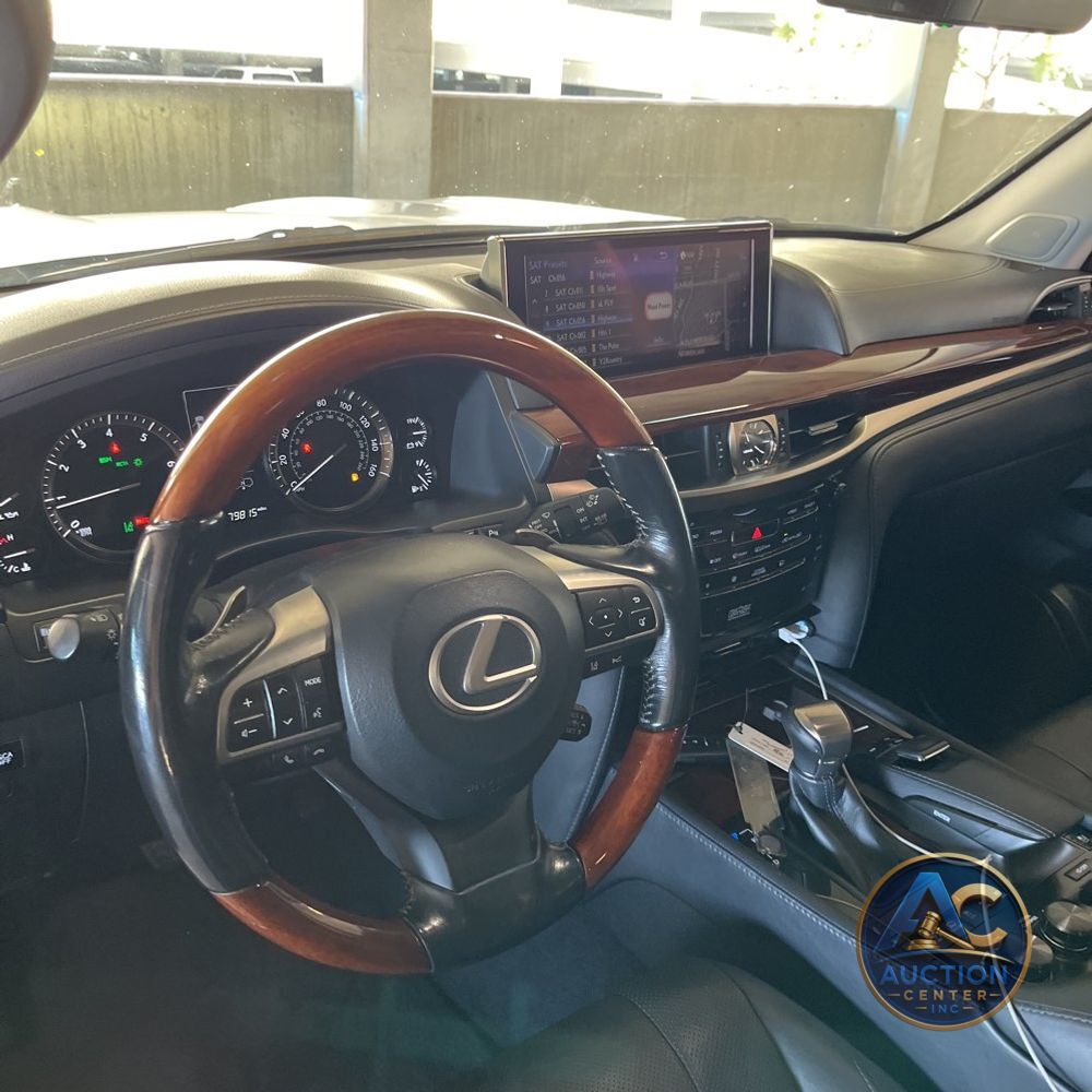 2017 Lexus LX 570 Base