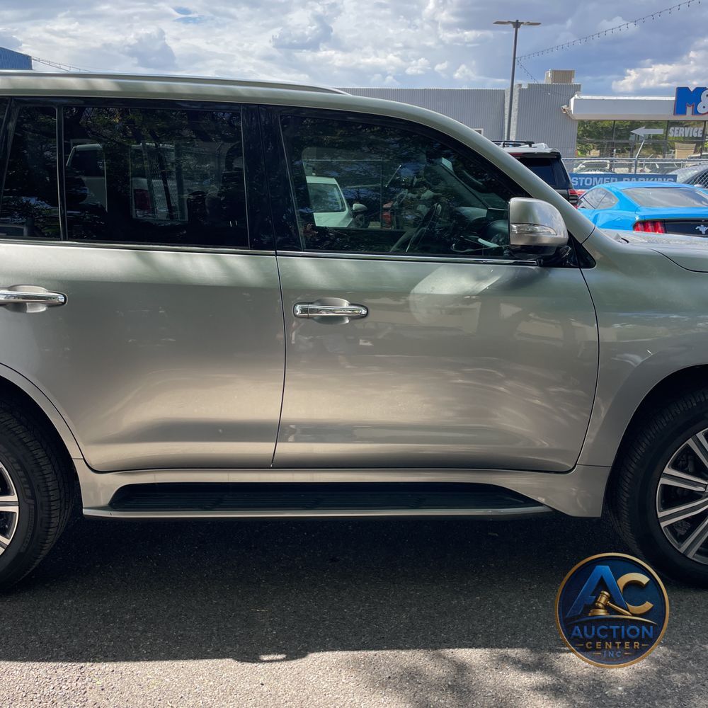 2016 Lexus LX 570 Base