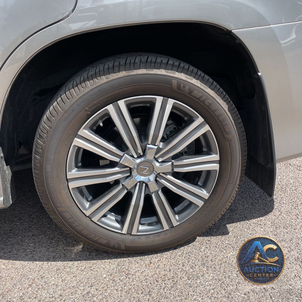 2016 Lexus LX 570 Base