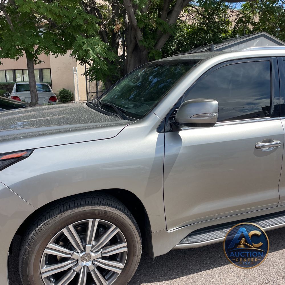 2016 Lexus LX 570 Base