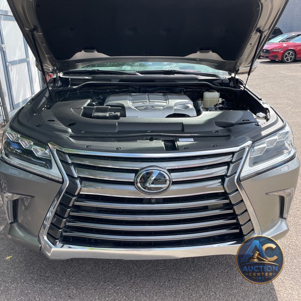2016 Lexus LX 570 Base