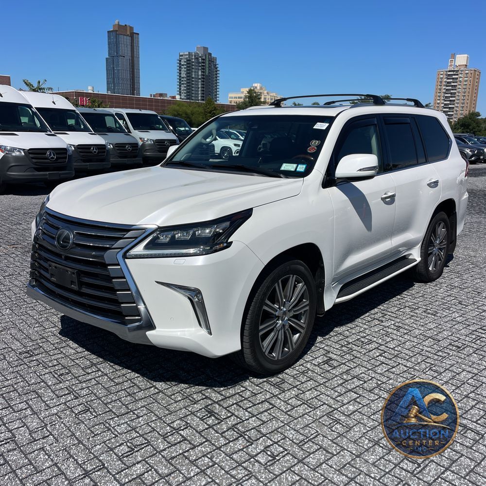 2017 Lexus LX 570 Base