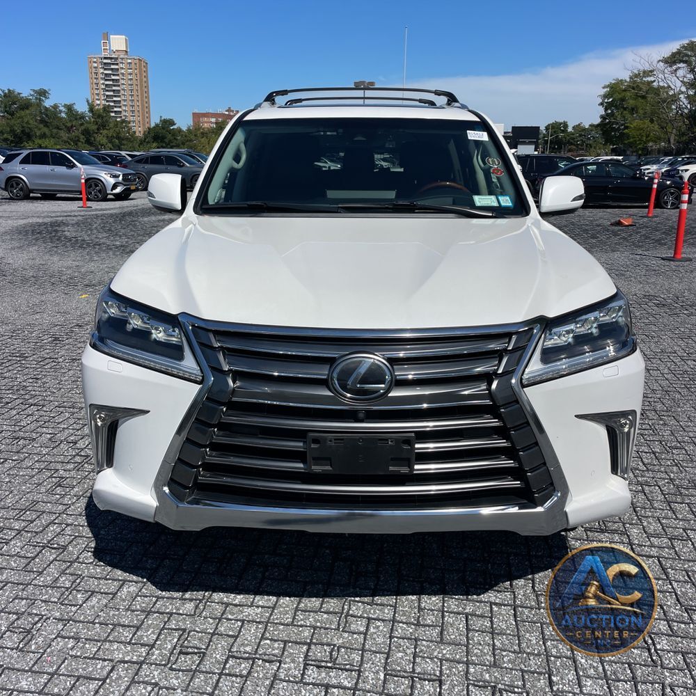 2017 Lexus LX 570 Base