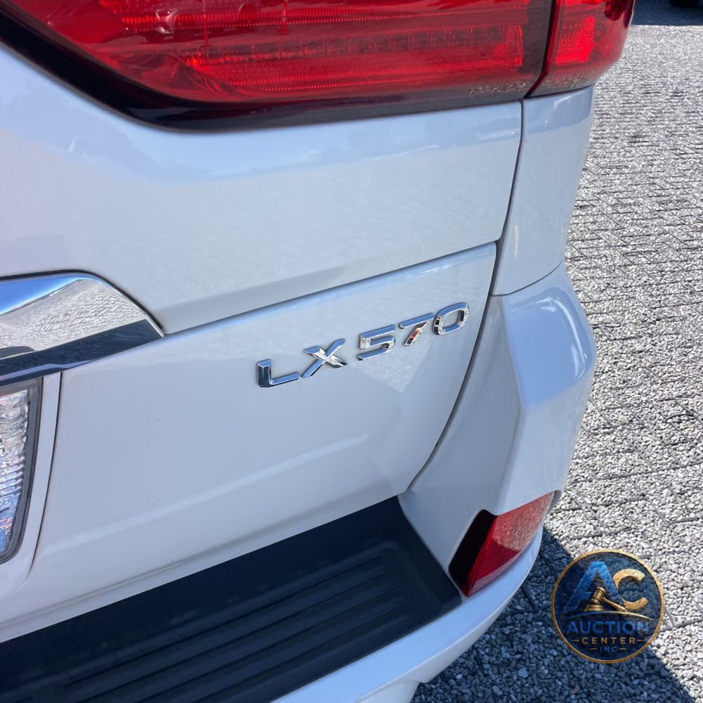 2017 Lexus LX 570 Base