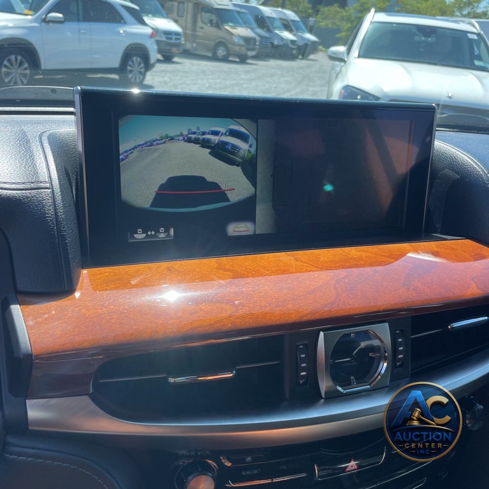 2017 Lexus LX 570 Base