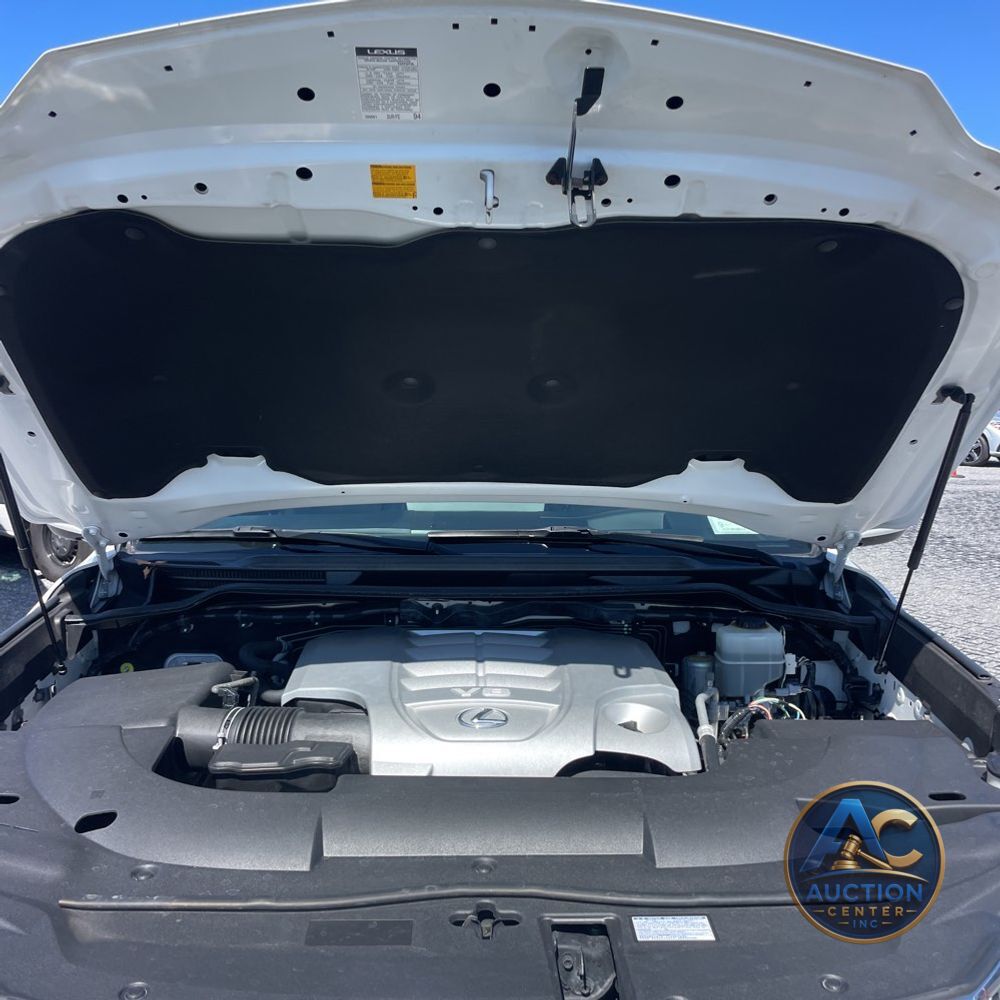 2017 Lexus LX 570 Base