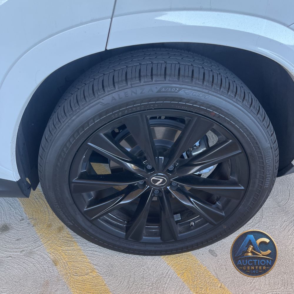 2024 Lexus NX 450h+ F SPORT Handling