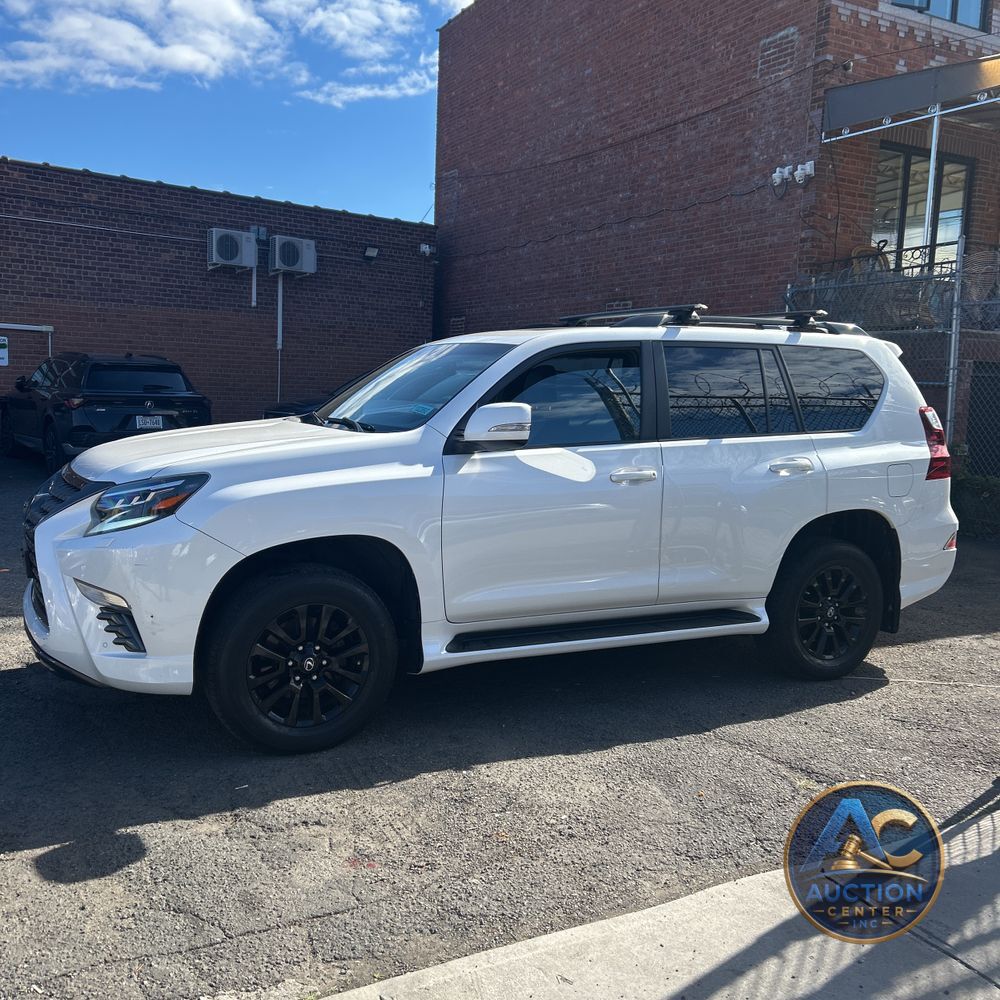 2022 Lexus GX 460 Base