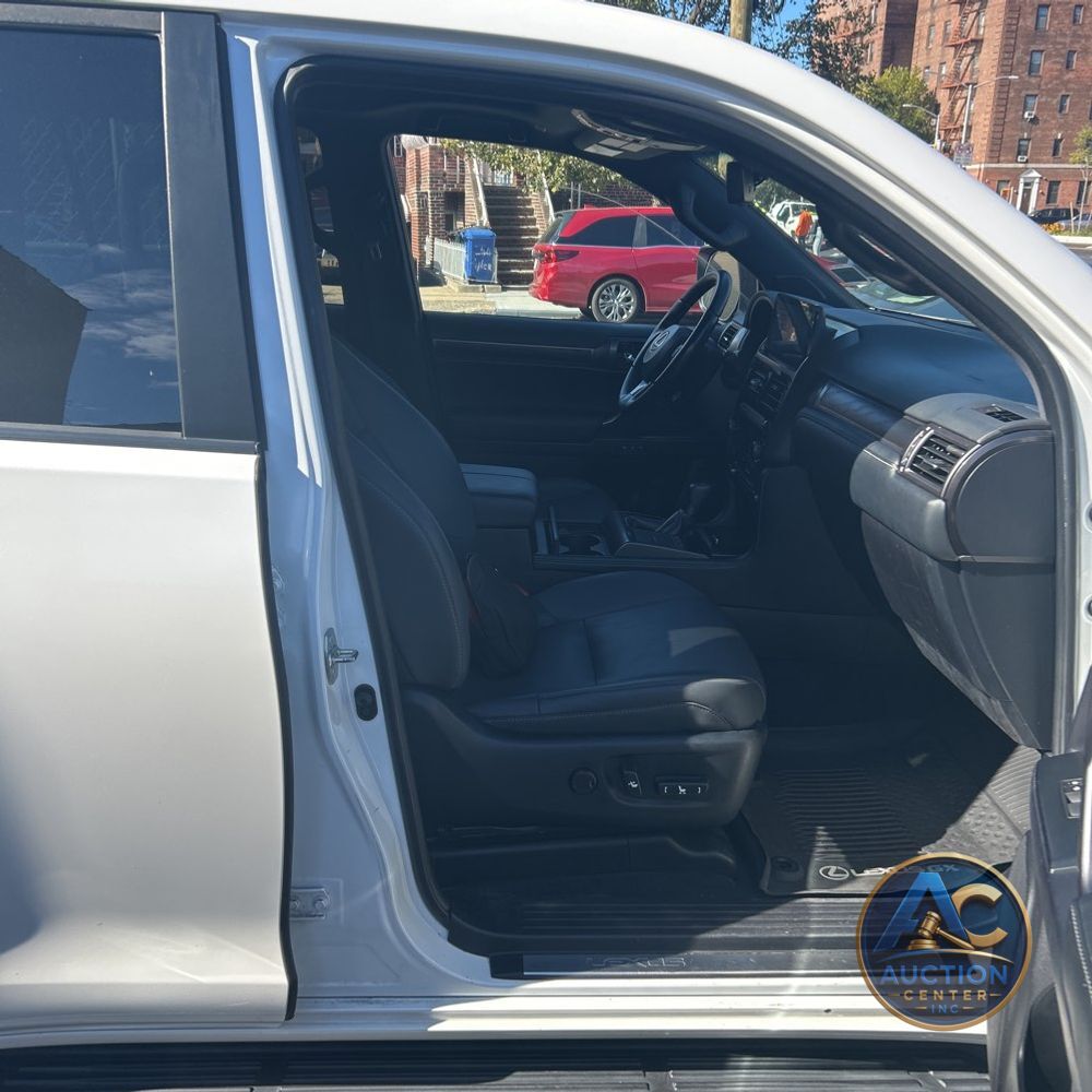 2022 Lexus GX 460 Base