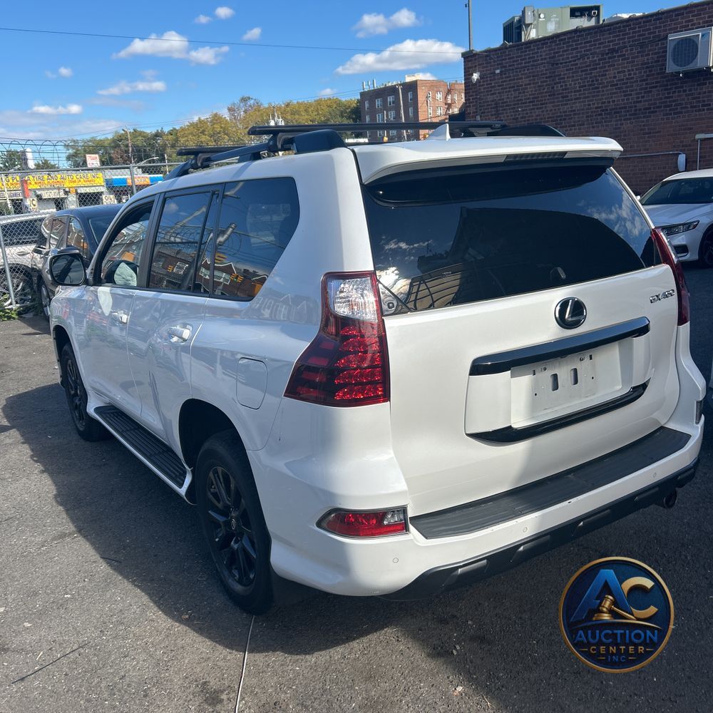 2022 Lexus GX 460 Base