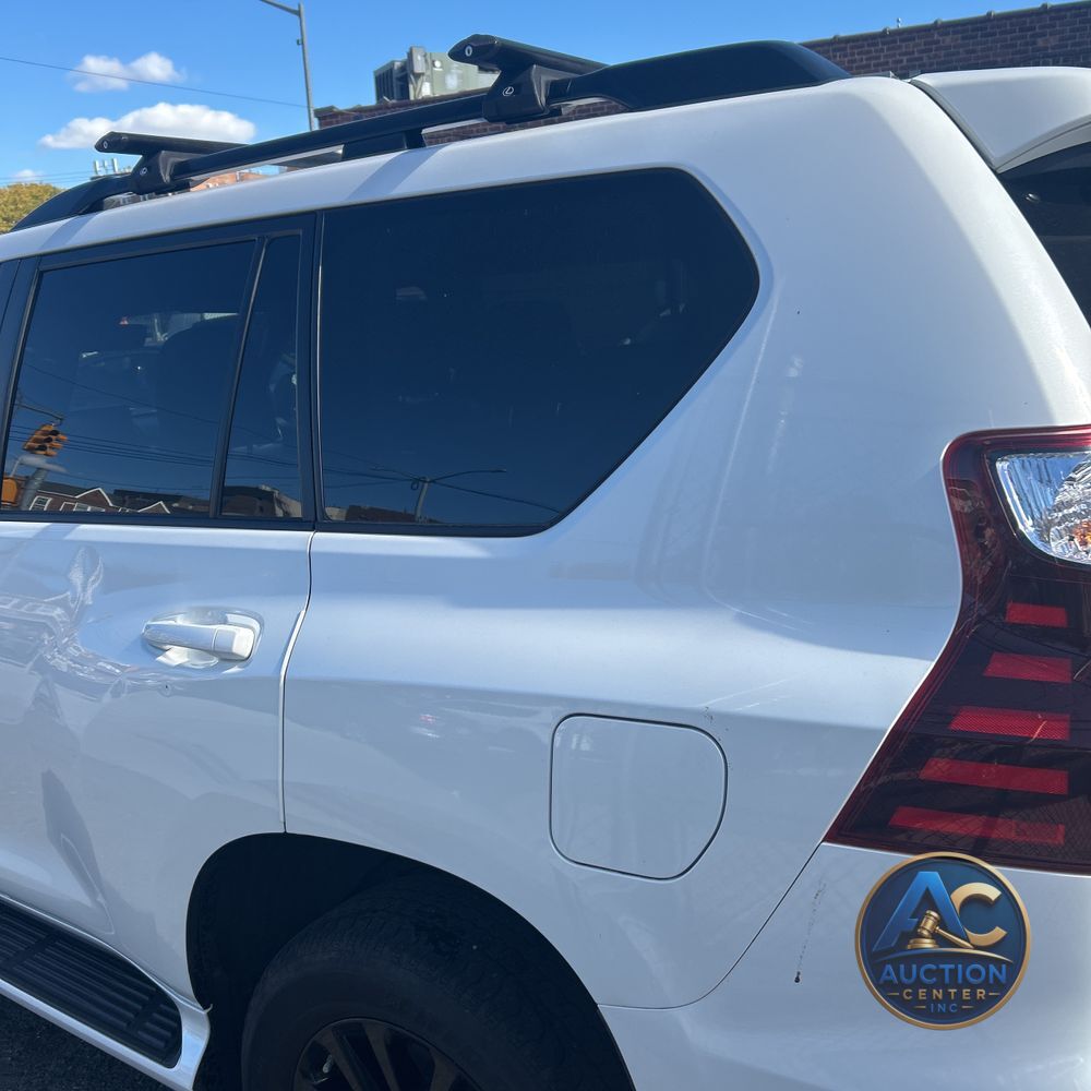 2022 Lexus GX 460 Base