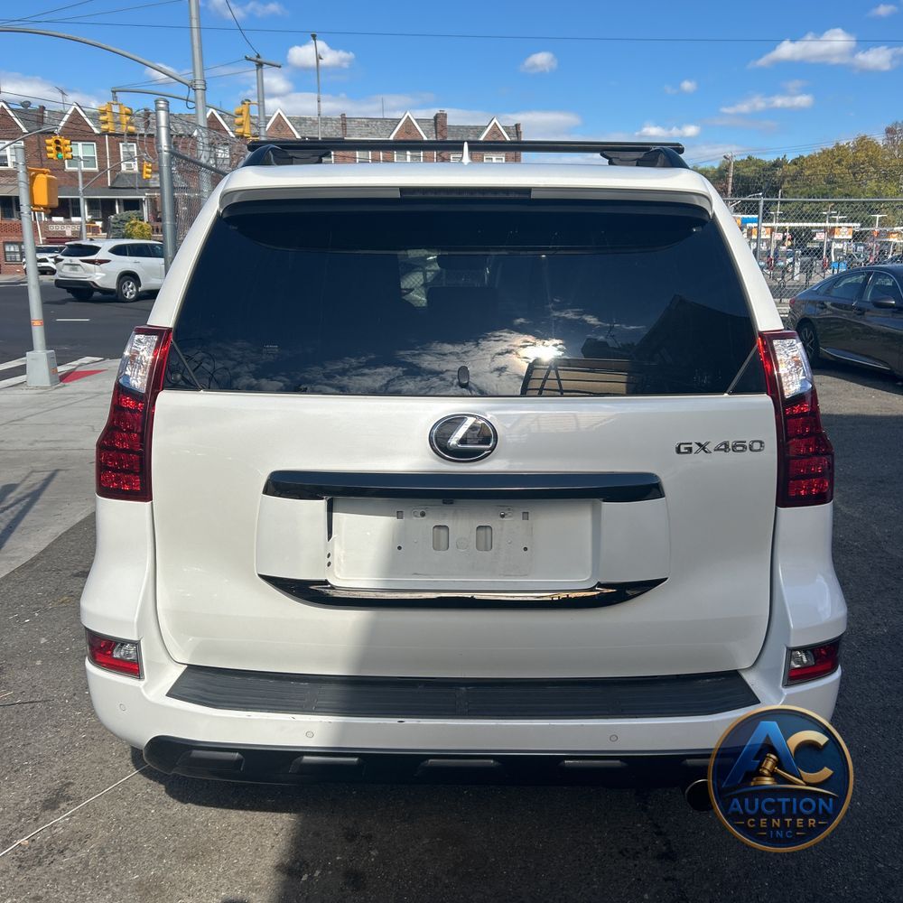 2022 Lexus GX 460 Base