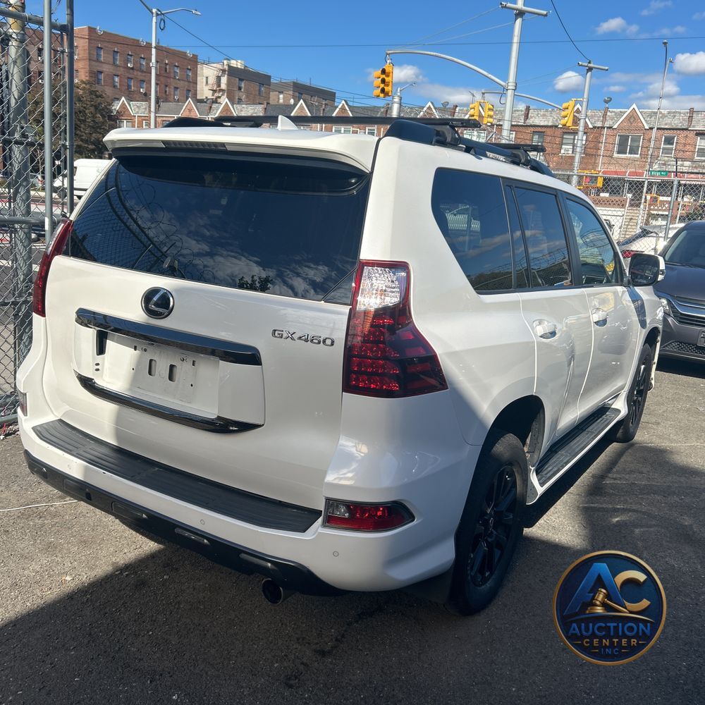 2022 Lexus GX 460 Base