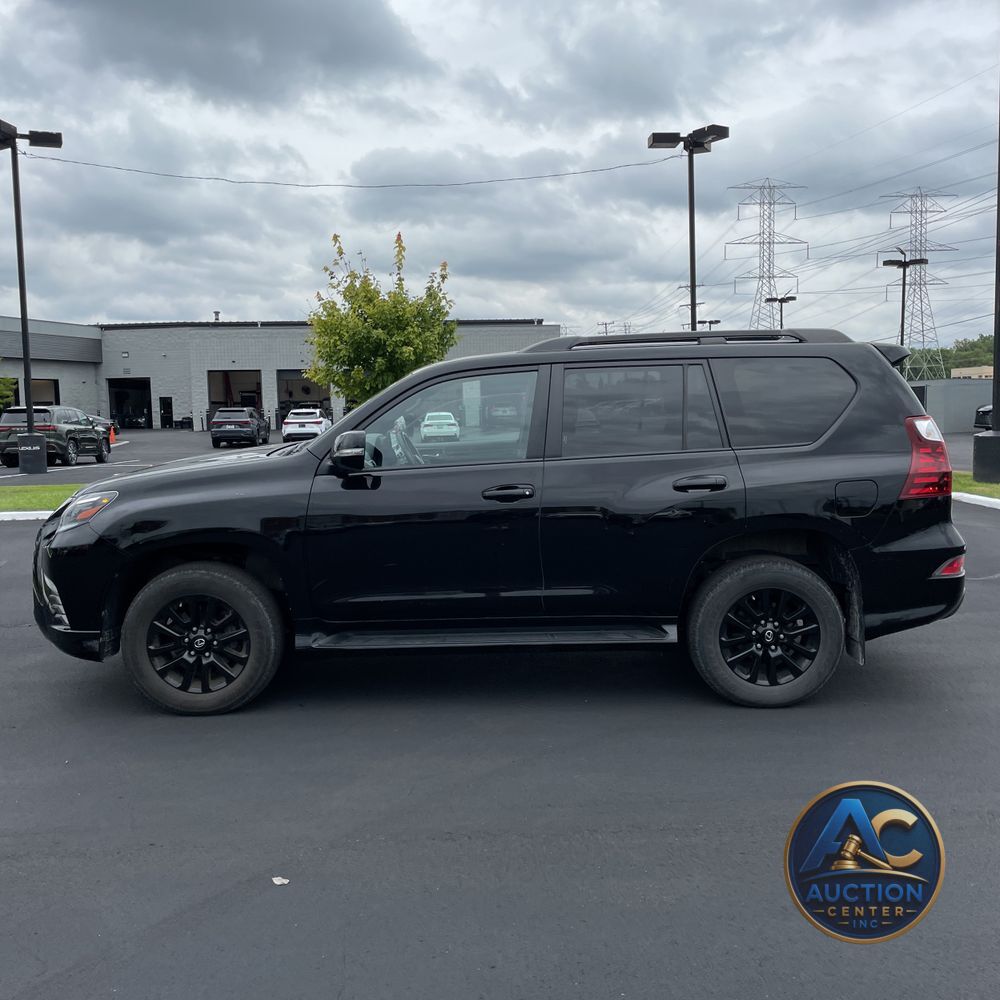 2022 Lexus GX 460 Base