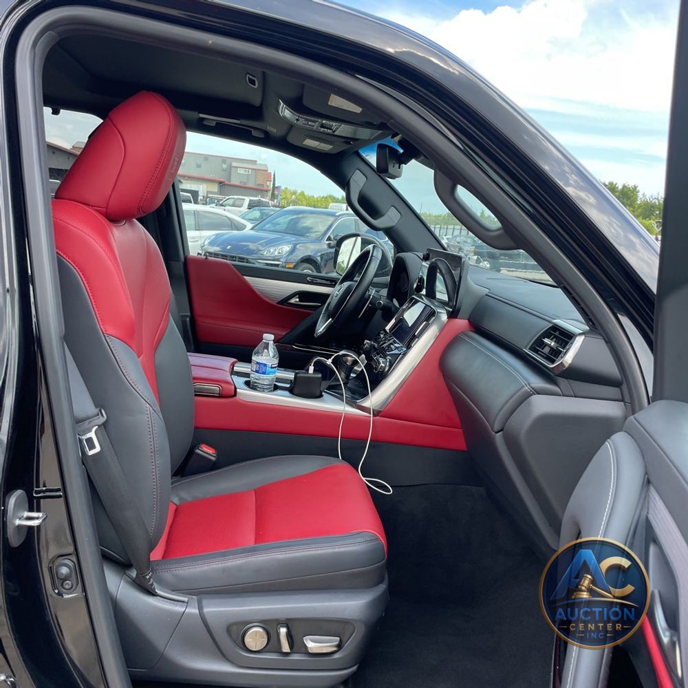 2024 Lexus LX 600 F SPORT Handling