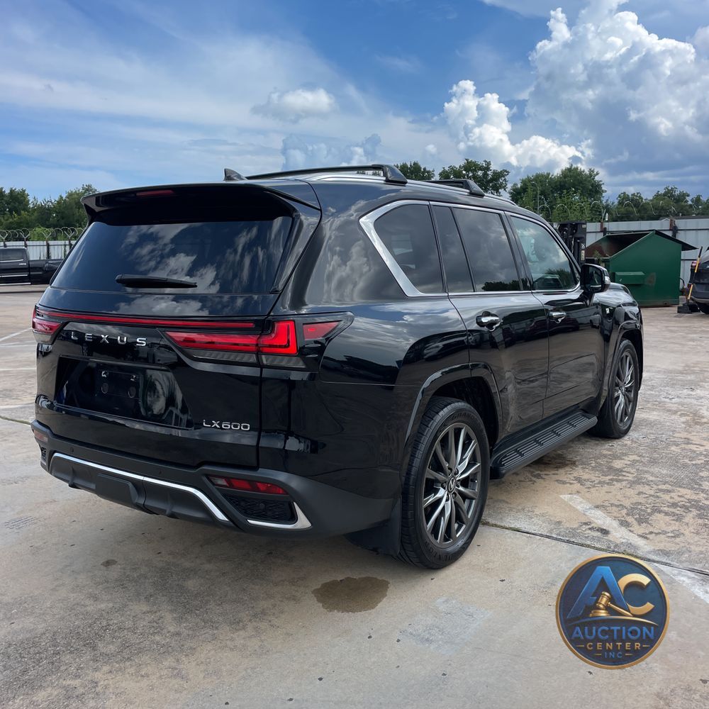 2024 Lexus LX 600 F SPORT Handling