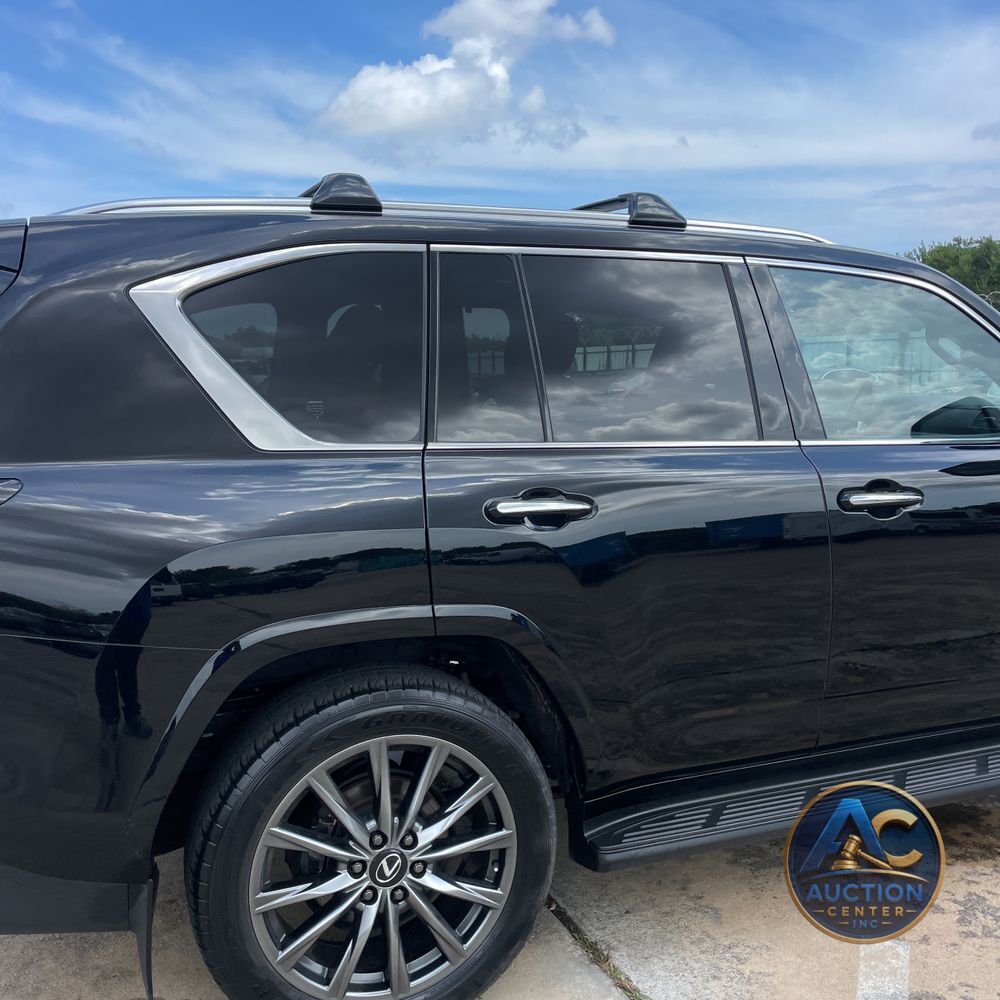 2024 Lexus LX 600 F SPORT Handling