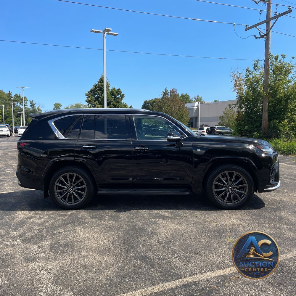 2024 Lexus LX 600 F SPORT Handling