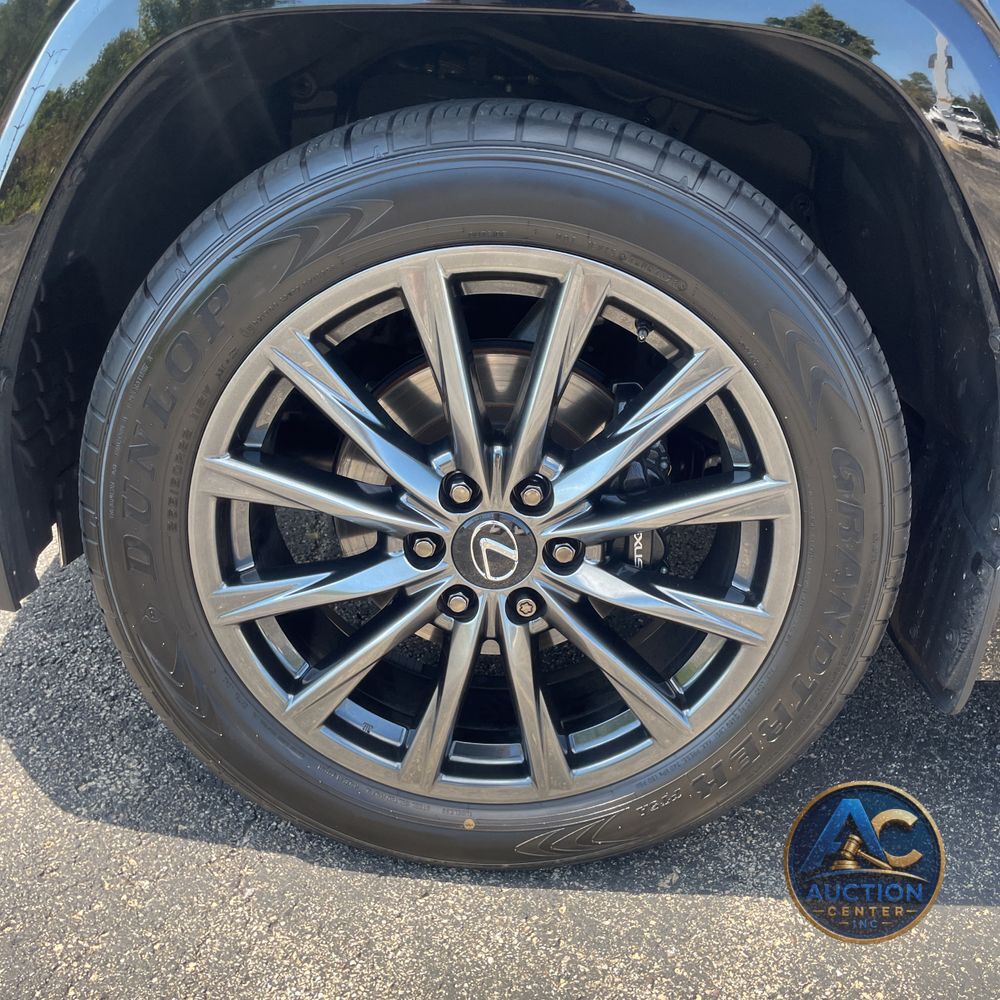 2024 Lexus LX 600 F SPORT Handling