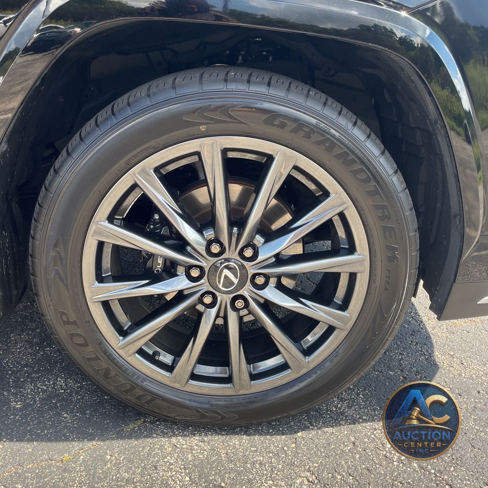 2024 Lexus LX 600 F SPORT Handling