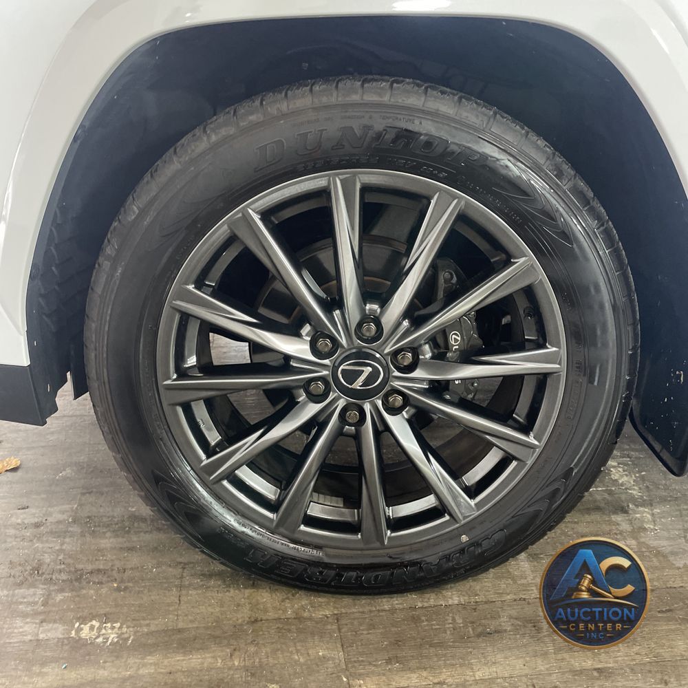 2024 Lexus LX 600 F SPORT Handling