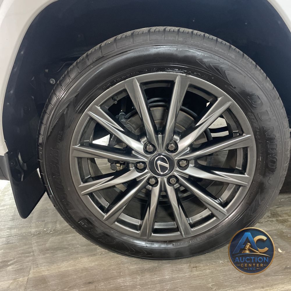 2024 Lexus LX 600 F SPORT Handling