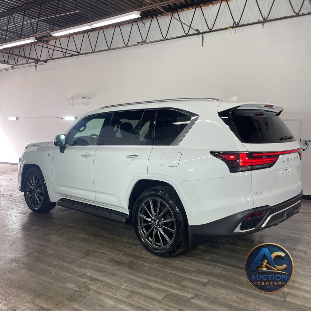 2024 Lexus LX 600 F SPORT Handling