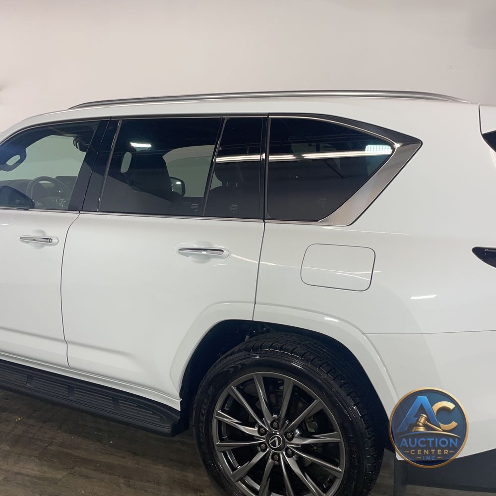 2024 Lexus LX 600 F SPORT Handling