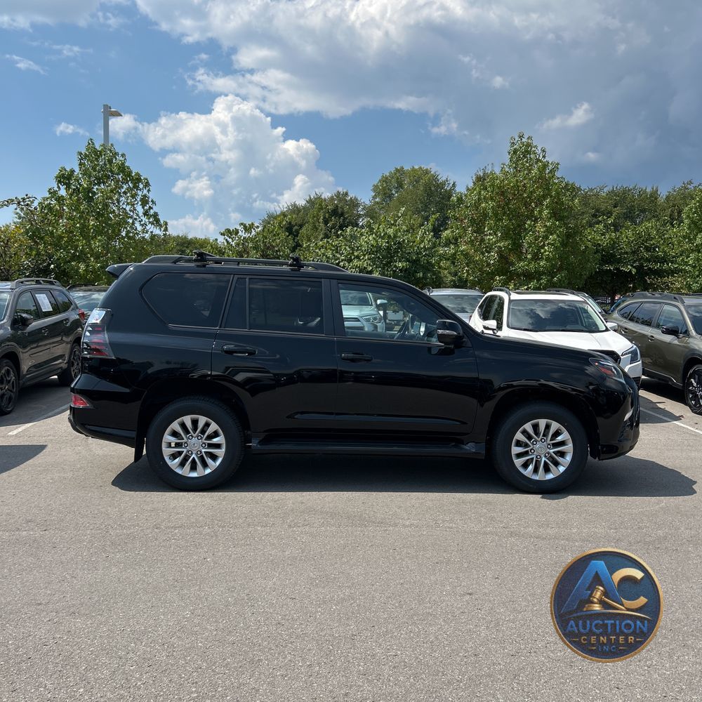 2023 Lexus GX 460 Base