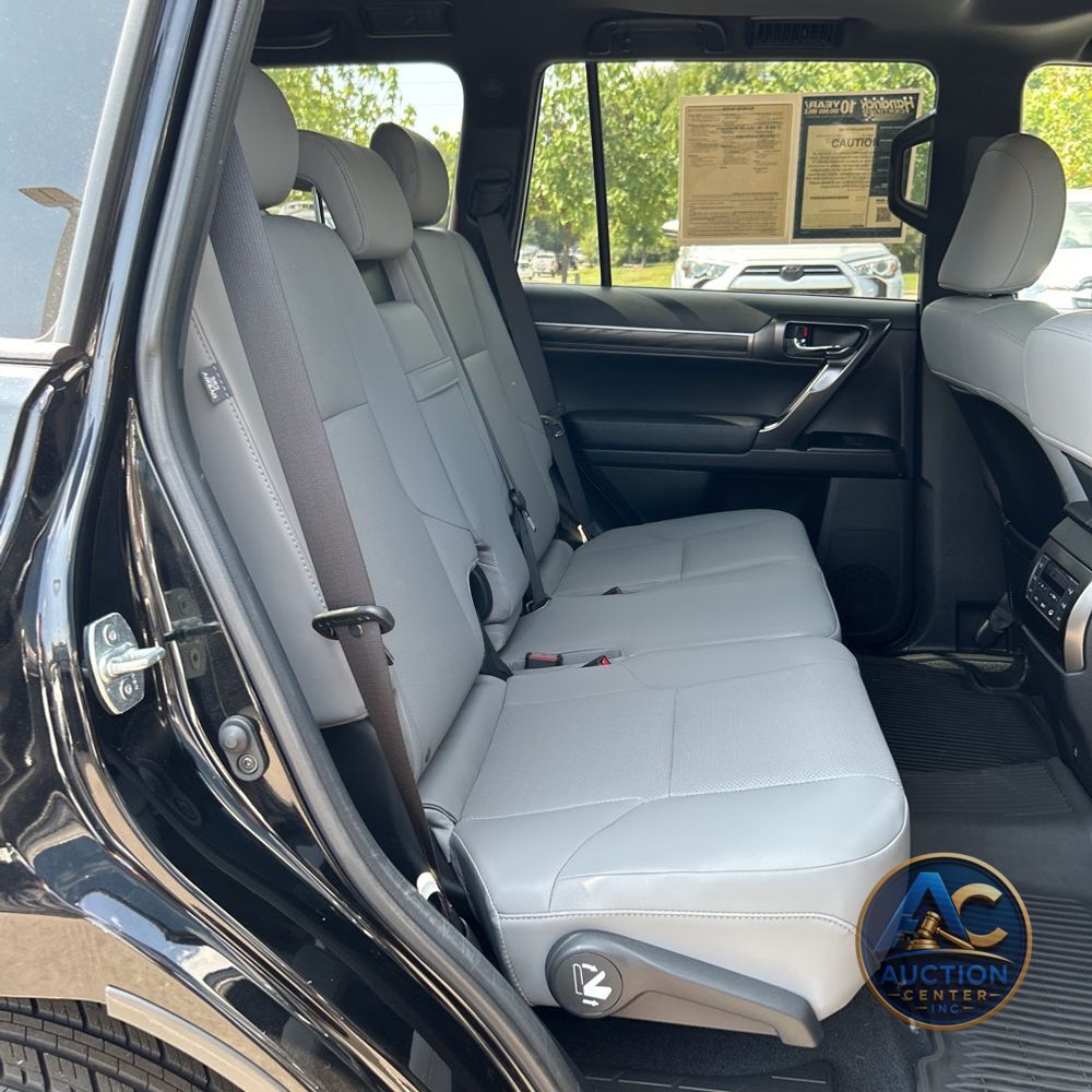 2023 Lexus GX 460 Base