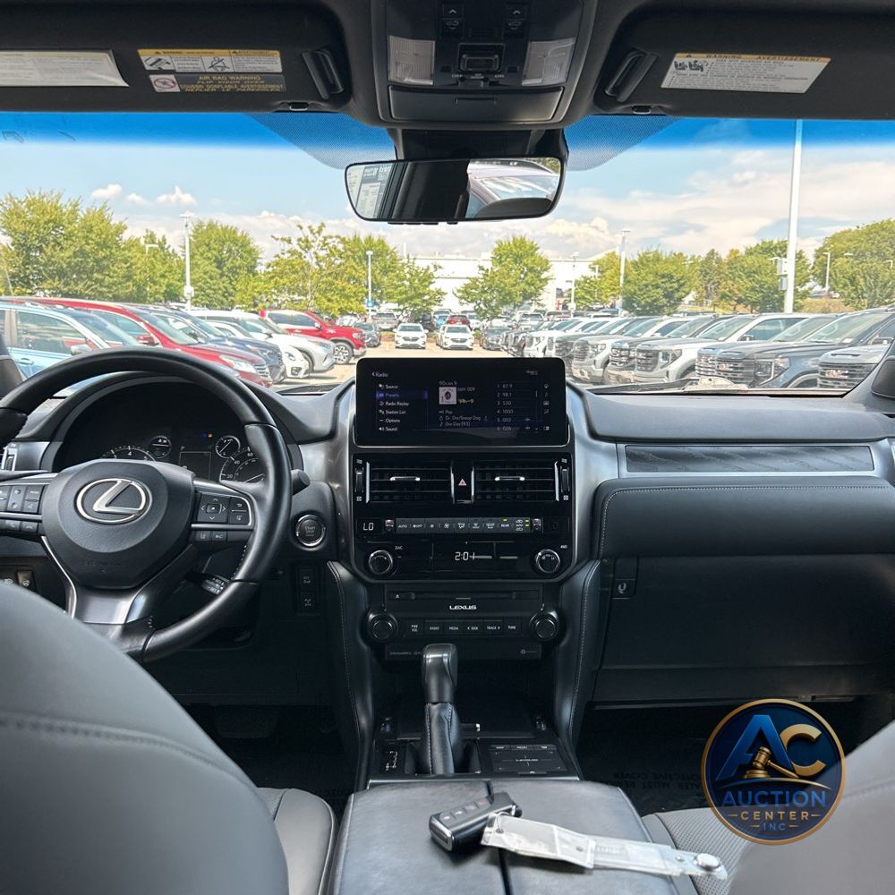 2023 Lexus GX 460 Base