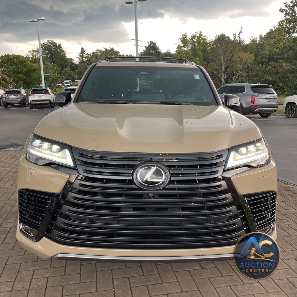 2025 Lexus LX 700h Overtrail