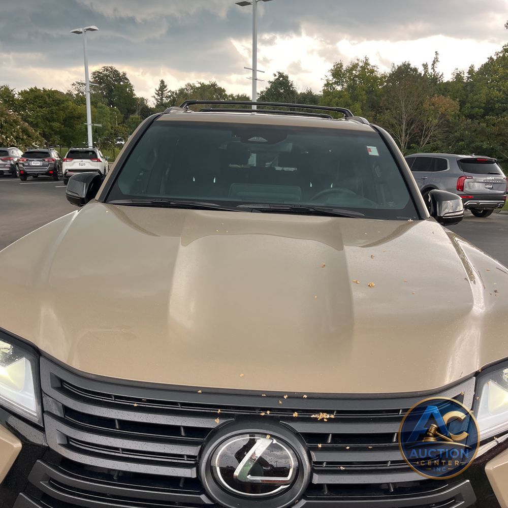 2025 Lexus LX 700h Overtrail