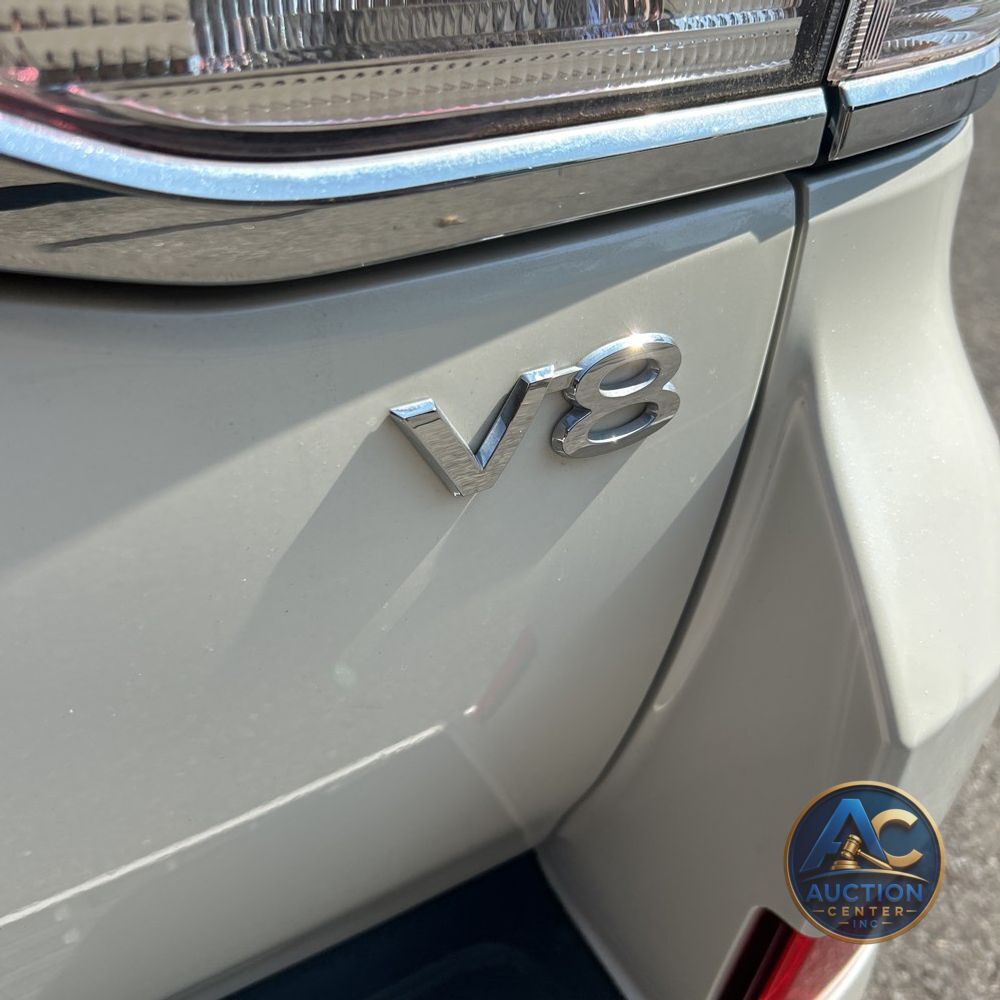 2019 Toyota Land Cruiser Base