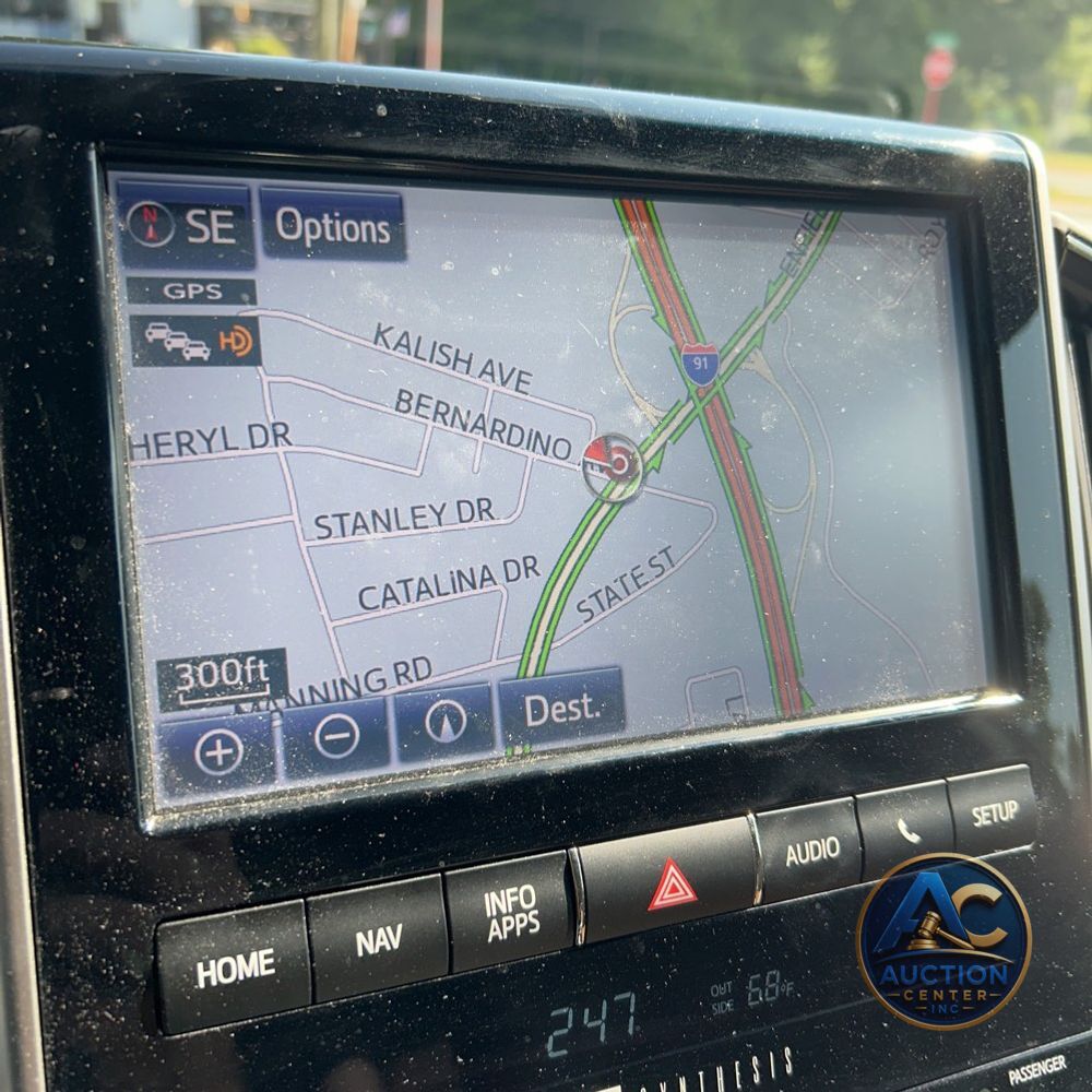2019 Toyota Land Cruiser Base