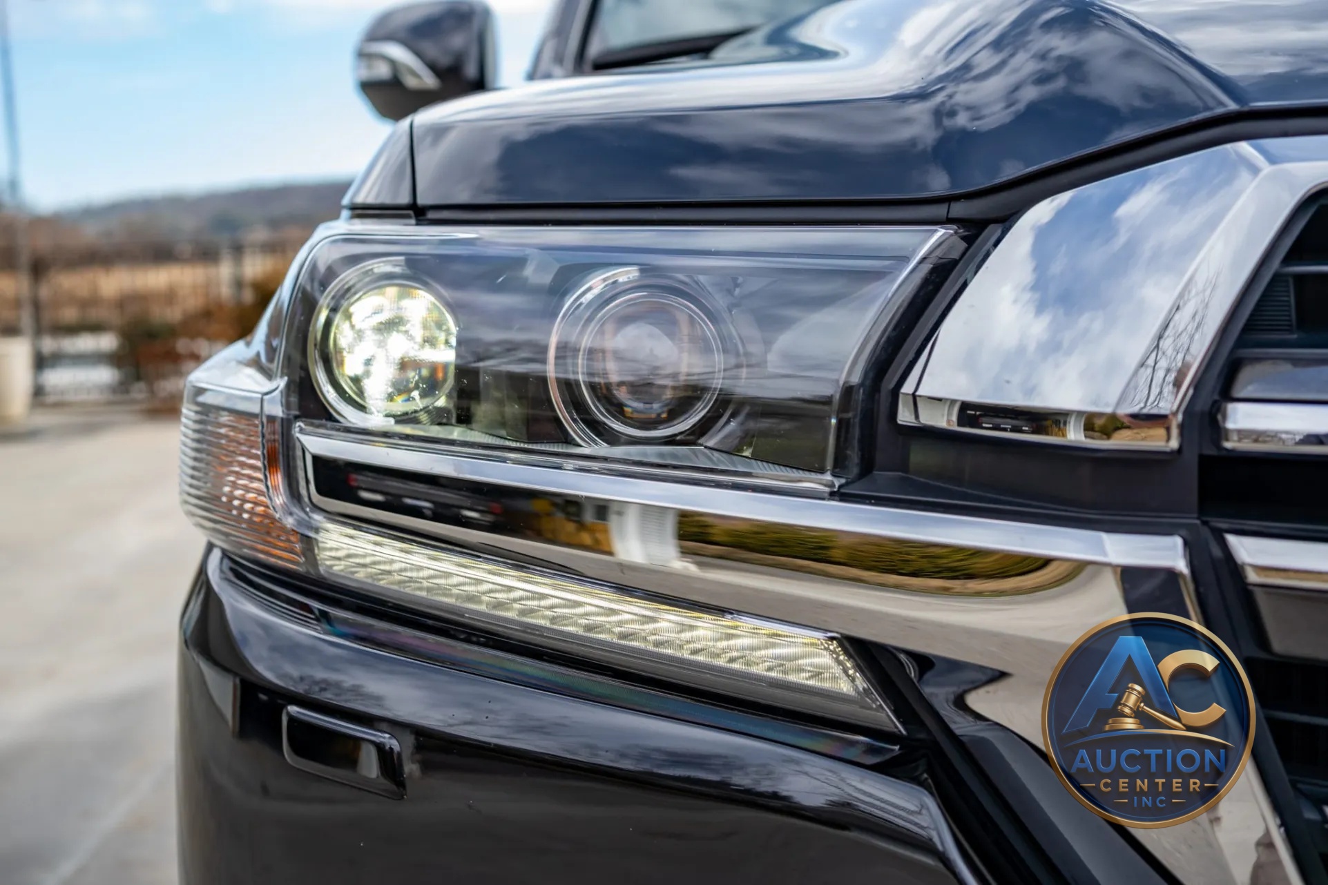 2020 Toyota Land Cruiser Heritage Edition