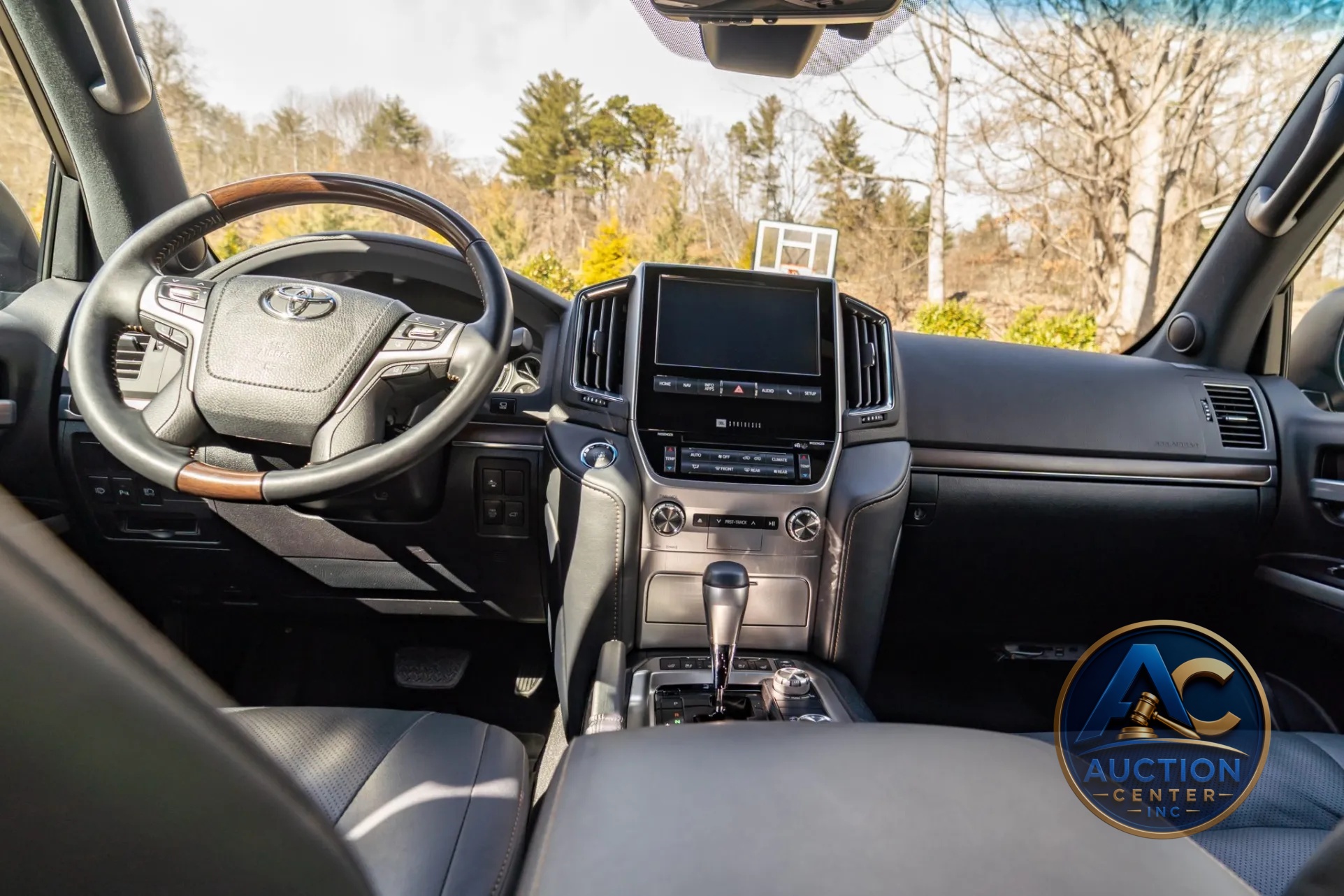 2020 Toyota Land Cruiser Heritage Edition