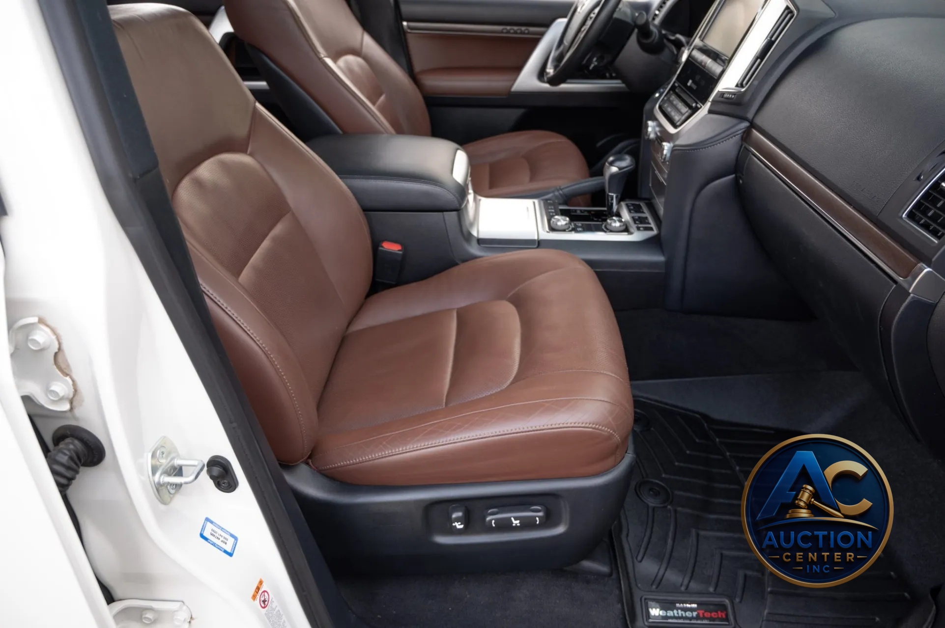 2019 Toyota Land Cruiser URJ200