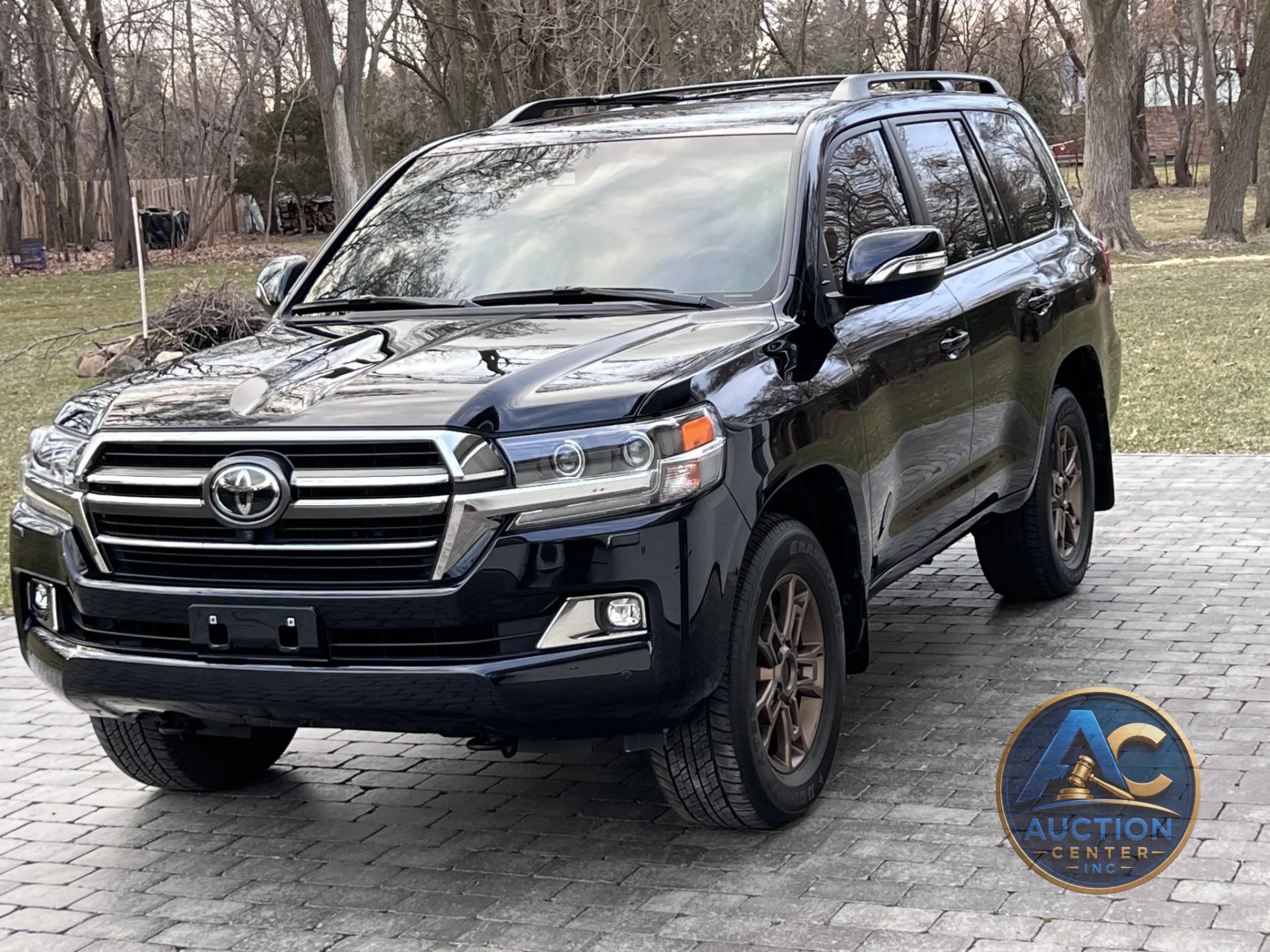 2021 Toyota Land Cruiser Heritage Edition