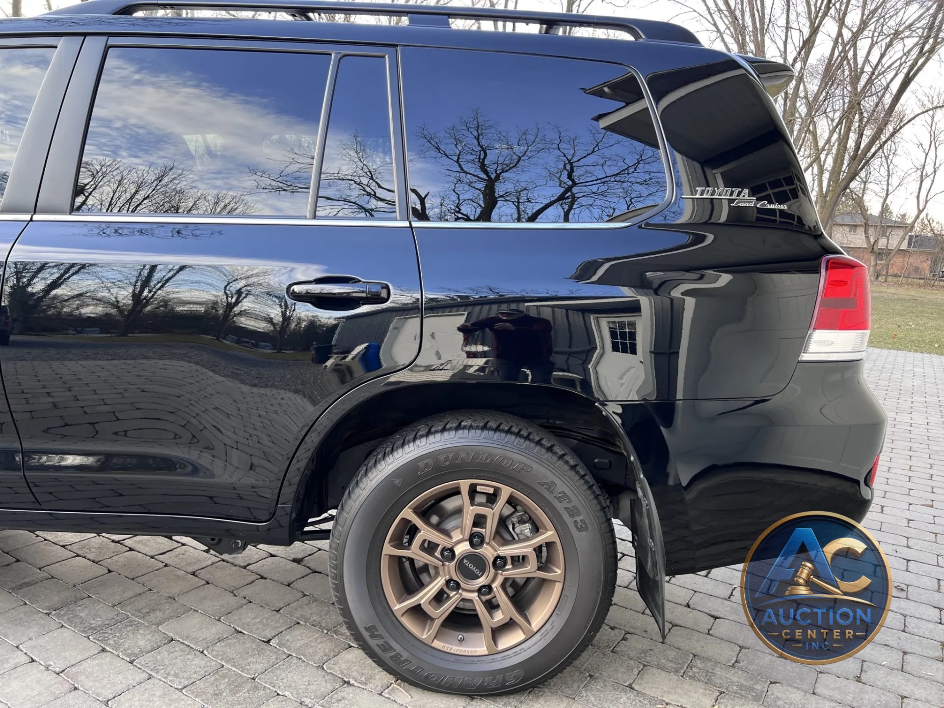 2021 Toyota Land Cruiser Heritage Edition